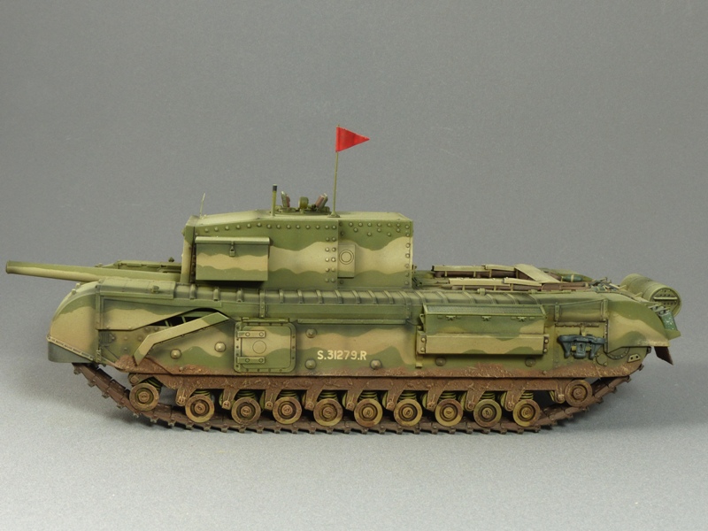 CHURCHILL 3 INCH 20 CWT - AFV CLUB 1/35 - Page 4 983231P1020772