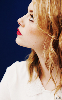 Ailleurs 984896emmastone