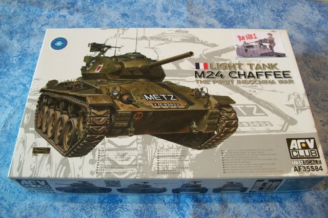 [AFV CLUB] M24 CHAFFEE  1/35ème Réf AF 35S84 984971M24ChaffeeAFVClub001135