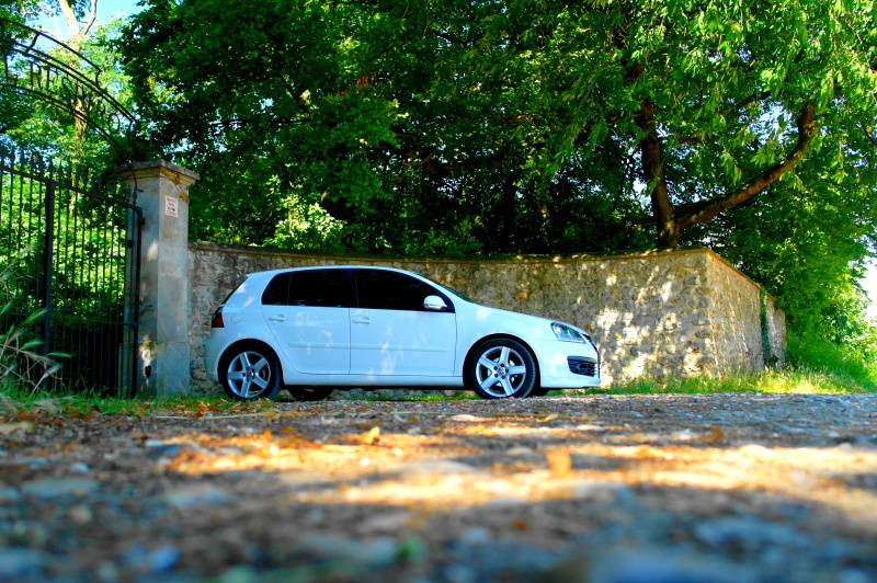 [GuiGuiX78] >
Golf MK5 GT Sport Blanc Candy <
 986324SAM6316