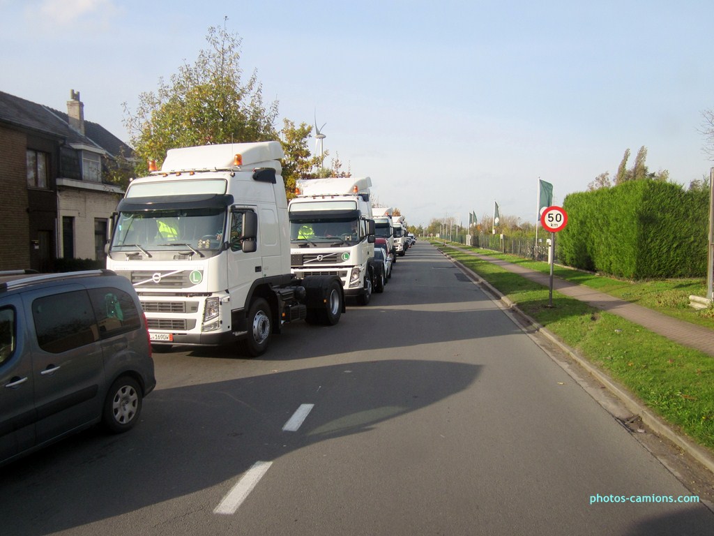 Volvo FM (S) (tous les modèles) - Page 2 999132IMG2493Copier