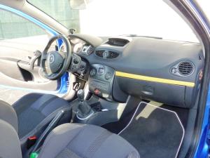 [Vends] Clio 3 RS Mini_165991P1050276