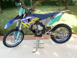 450 Husaberg 03/2011 (VENDUE) Mini_250478P1060950