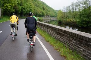 Balade de l'Arbre de mai (quater) : Luxembourg à Aachen par les Pistes cyclables et la Vennbahn [mai 2015] saison 10 •Bƒ - Page 3 Mini_334345Arbremai62