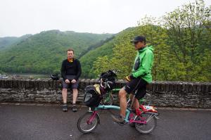 Balade de l'Arbre de mai (quater) : Luxembourg à Aachen par les Pistes cyclables et la Vennbahn [mai 2015] saison 10 •Bƒ - Page 3 Mini_832026Arbremai59