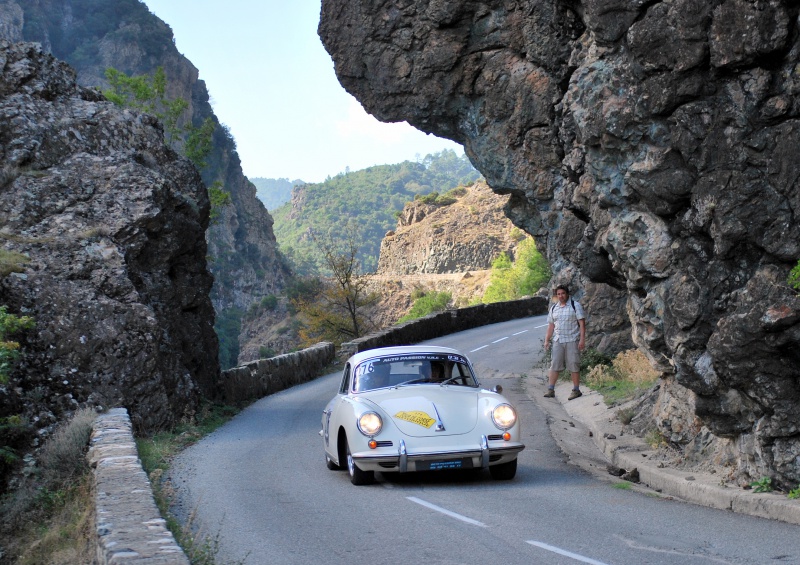 TOUR DE CORSE HISTORIQUE 2014 07/11 OCTOBRE - Page 23 116394DSC0618