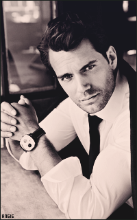 Ma petite galerie des horreurs - Page 9 123560HenryCavill3