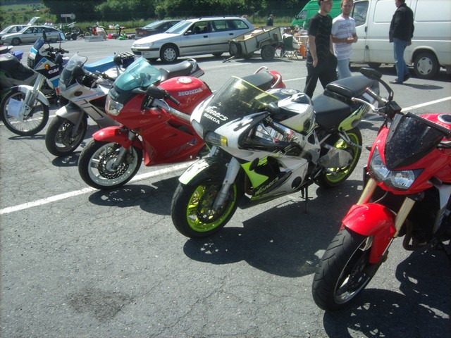 Photos - Guilberville 50 - (Puce moto et vide grenier) 123887Jun14527