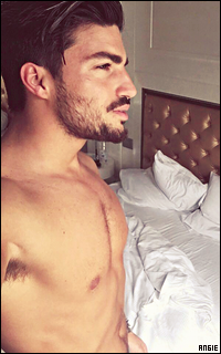 Ma petite galerie des horreurs - Page 9 127019MarianoDiVaio2