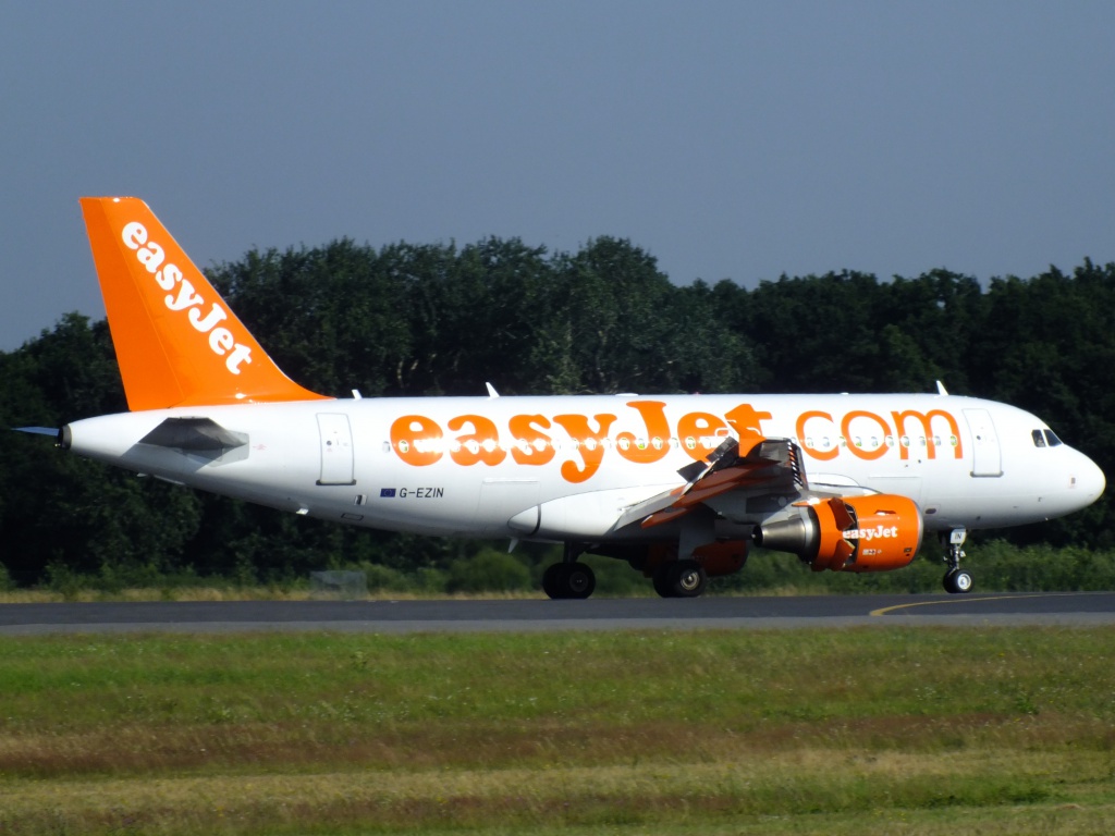 Spotting du 12/07/2013 : MD80 Bulgarian Air Charter 127483Juinn11012