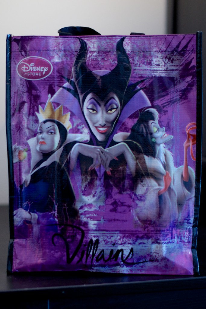 Disney Villains Designer Collection (depuis 2012) - Page 31 129727EvilQueen028