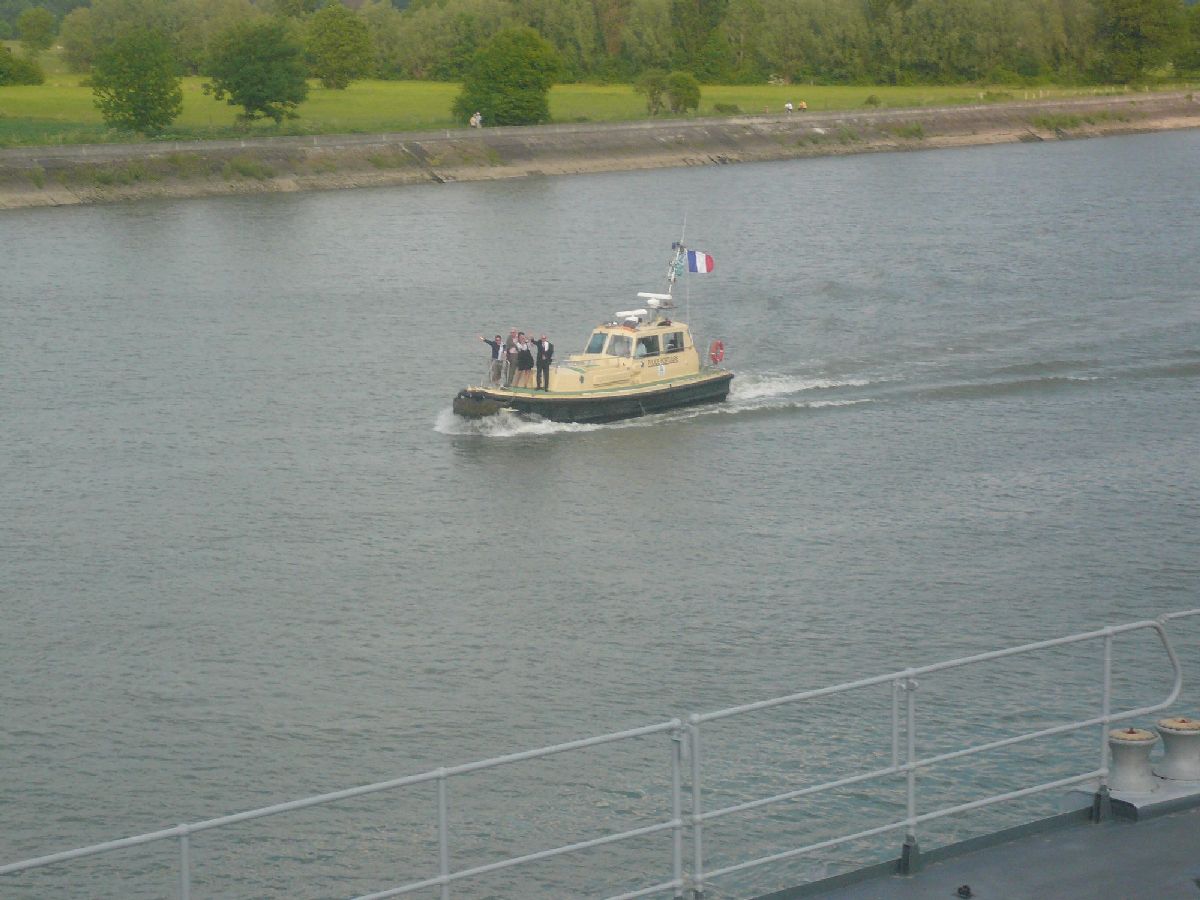 LE VOYAGE DE LA JEANNE SUR LA SEINE 139613113salut