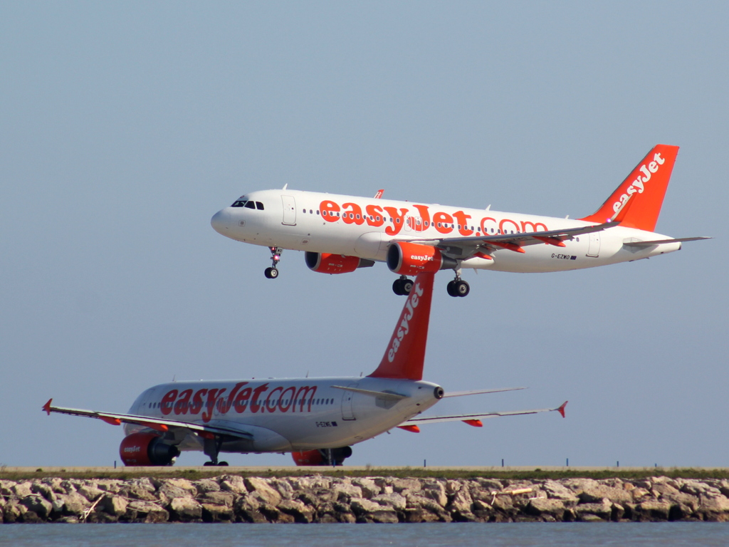 Aéroport de Nice Côte d'Azur , [LFMN-NCE] - Page 2 141101IMG5356