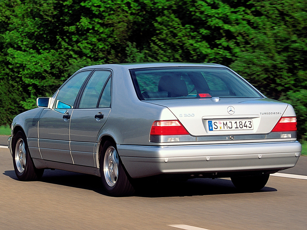 les plus belles photos de Mercedes-Benz classe S w140 et c140... juste pour rêver et pour le plaisir des yeux - Page 5 141464mbw140bellephoto0103