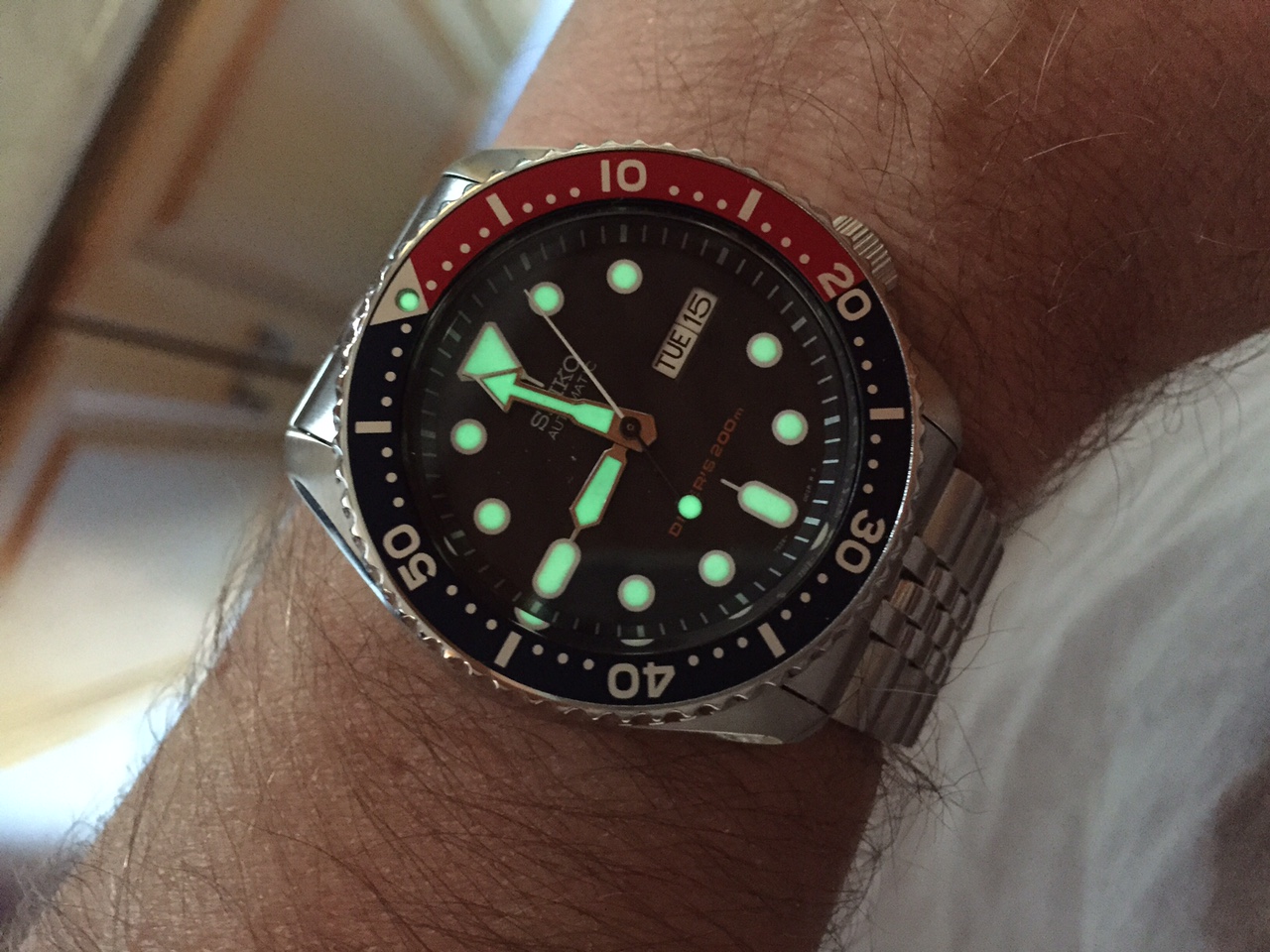 Votre montre du jour - Page 9 143671SKX00906