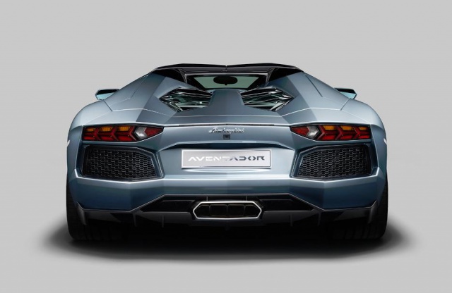 Nouvelle Lamborghini Aventador LP 700-4 Roadster  146520aventadorlp7004roadster21