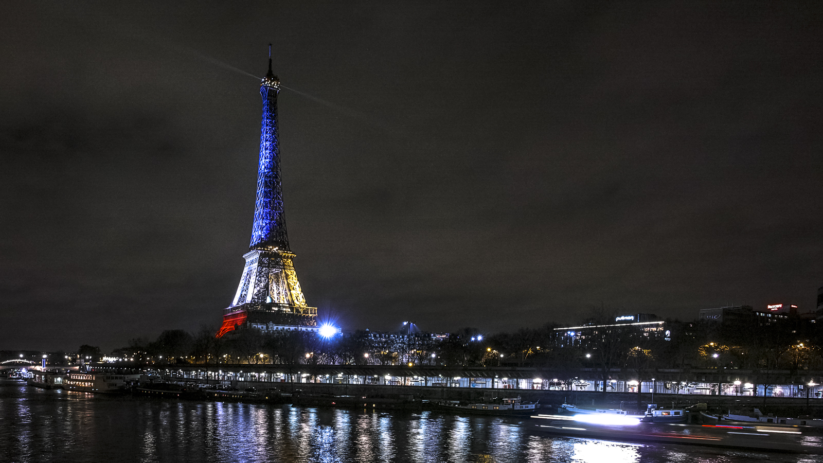 Bleu Blanc Rouge (suite et fin) 146757DP0Q0336