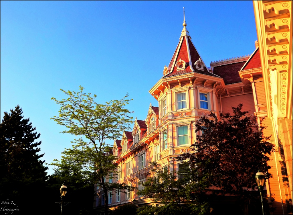 Photos de Disneyland Paris en HDR (High Dynamic Range) ! 147510CouchedesoleilsurDLHHDR