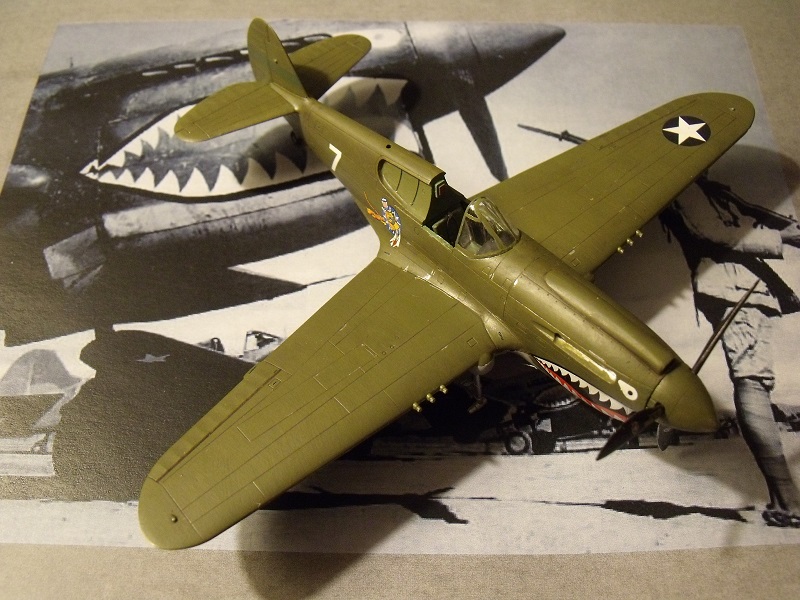 Curtiss P-40E Warhawk - Academy - 1/72 152736CurtissP40Warhawk027