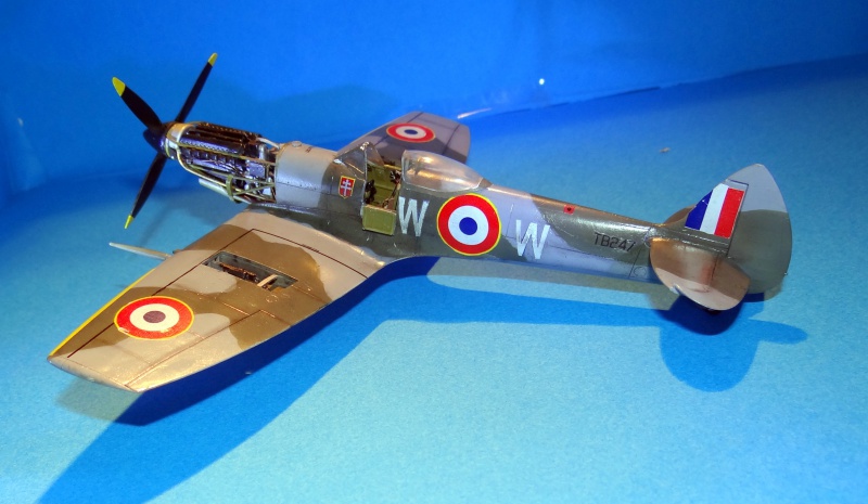 Spitfire MkXVI REVELL (ICM) 1/48 - Page 4 158893spit4