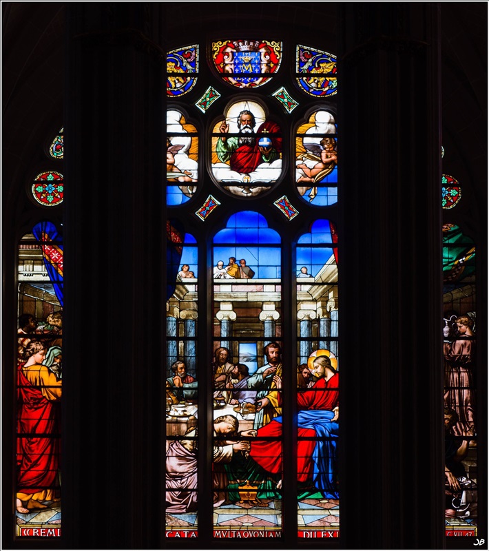 La Venise du Gatinais: vitraux de l'eglise Ste Madeleine 161073LR4P1020365