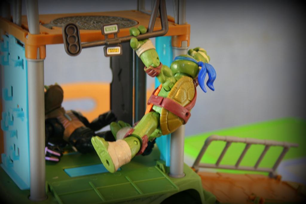 [TMNT 2012] Leonardo Playset 162473IMG7354