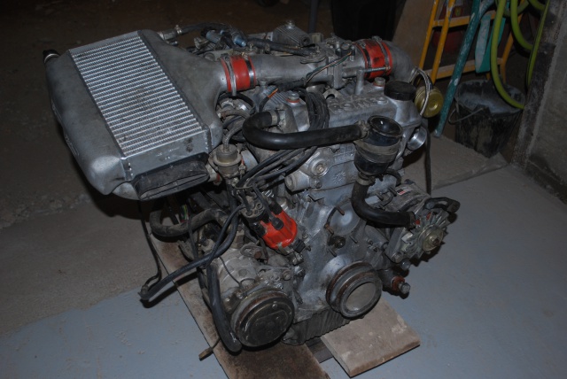 moteur de 75 turbo ou 164 turbo dans coupé bertone 169637DSC0084