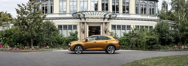 Lancement Officiel Du Nouveau Réseau Dédié DS Automobiles Avec L'ouverture Des Commandes De DS 7 CROSSBACK 17040617066001