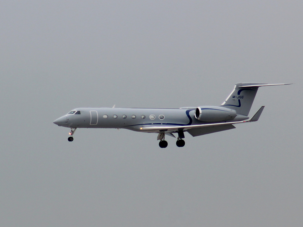 Aéroport de Nice Côte d'Azur , [LFMN-NCE] - Page 2 170735IMG3384