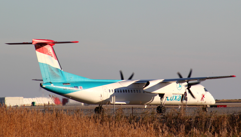 Aéroport de Nice-Côte d'Azur [LFMN-NCE] - Page 2 175488IMG6677