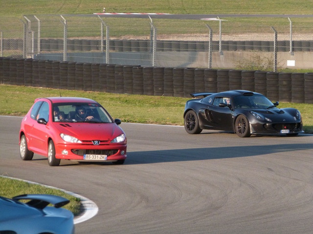 Circuit de Bresse le 30 Mars 2012 178021p1020675w1