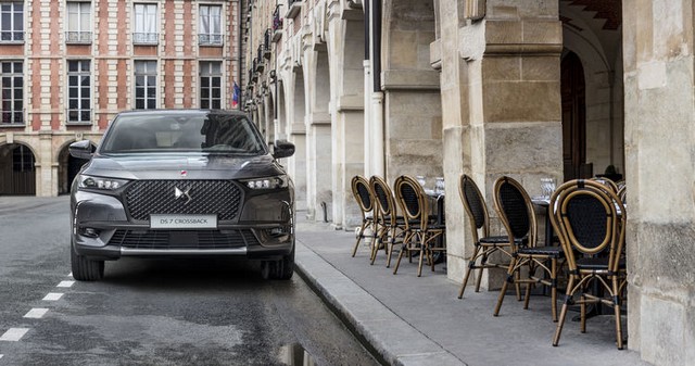 Lancement Officiel Du Nouveau Réseau Dédié DS Automobiles Avec L'ouverture Des Commandes De DS 7 CROSSBACK 182562322398612