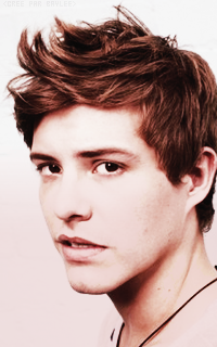 Xavier Samuel  18771676X7