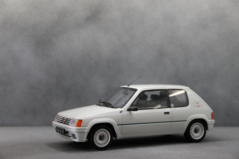 [rallyegtiman] collection !!!!! mise a jour au 19/05/2015 - Page 2 194721peugeot205rallyeph1