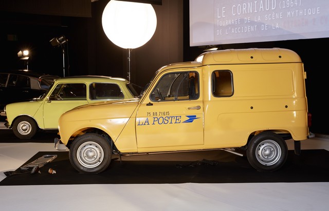 Renault fait son cinéma au Mondial de l’Automobile  1961438335616