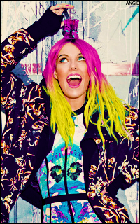 Ma petite galerie des horreurs - Page 8 196528ChloeNorgaard10