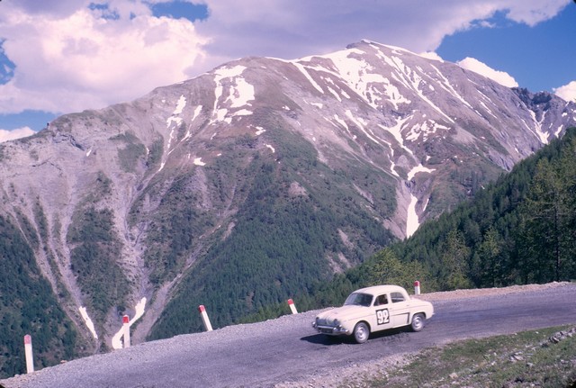 Renault au salon Rétromobile : plus de 115 ans de passion sportive 1985957526616