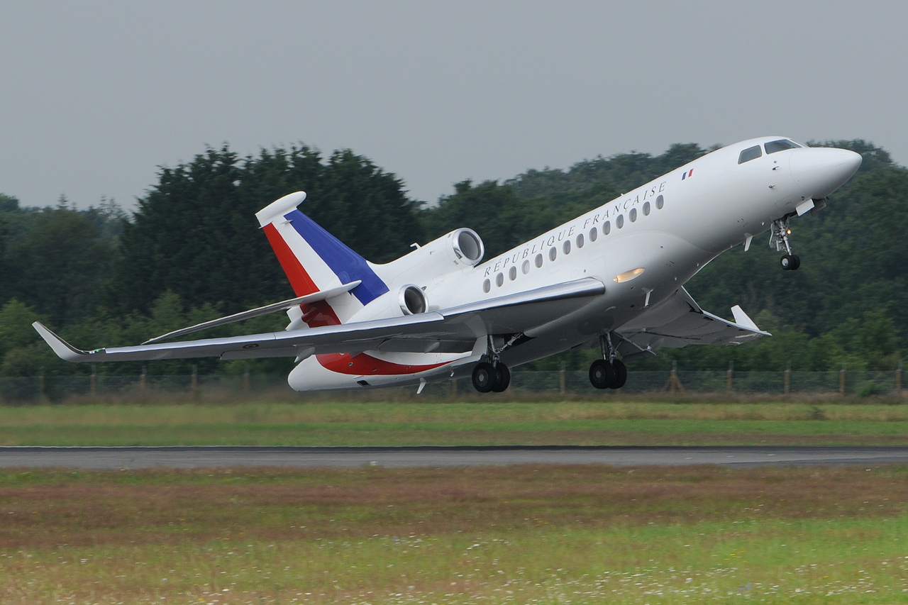 [05/07/2013] Dassault Falcon 7X (F-RAFB) ETEC00.065 199491DSC5622