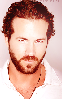 Ryan Reynolds 20053629R5