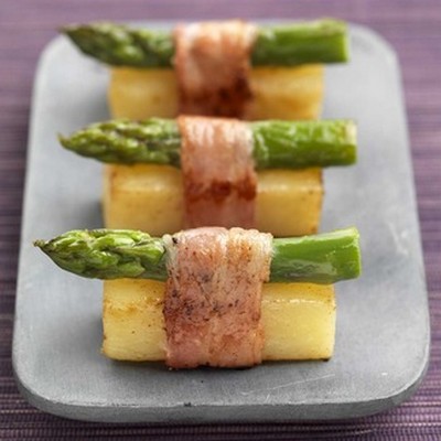 Sushis d'asperge au lard et pommes de terrre 201118Sushisaspergeaulard