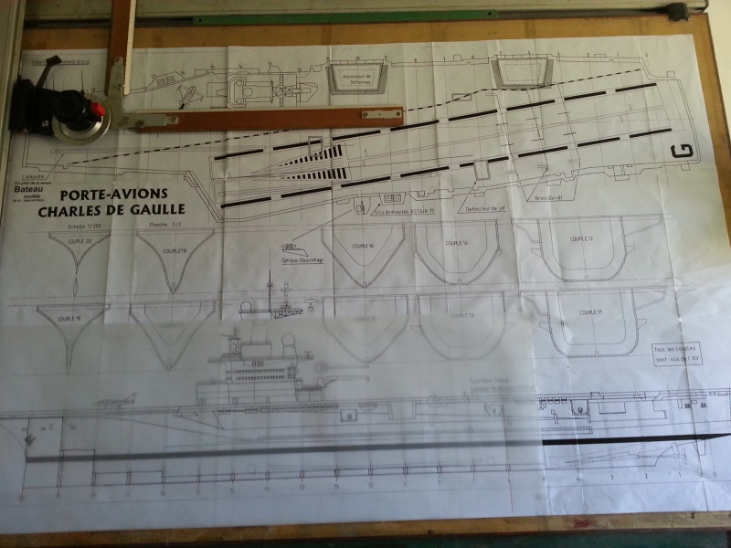 PA Charles de Gaulle au 1/200°  RC sur plan Bateau Modèle 20350920160501173525