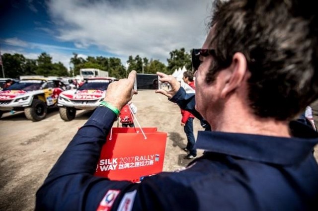 Peugeot Triomphe Pour La Deuxième Année Consécutive Sur Le Silk Way Rally 205175silkwayrally2017brunofamin