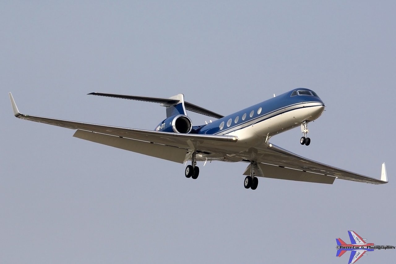 Aéroport de Genève Cointrin [GVA-LSGG]   207449GulfstreamG450