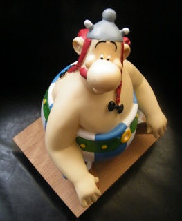 Figurines du Parc Astérix 207594lafigurinedoittresortieen1998maislacestunerealisationde2006