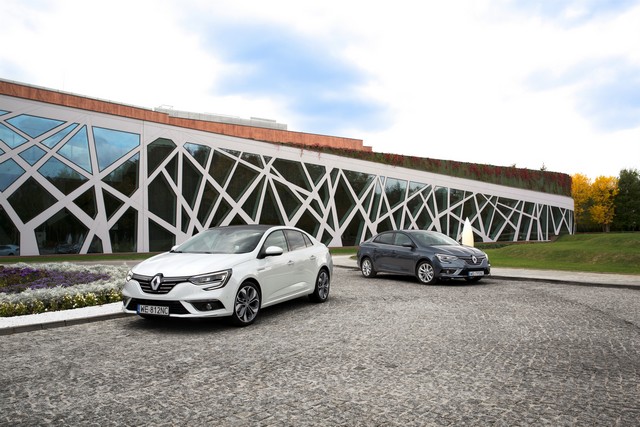 Nouvelle MEGANE Sedan : Design dynamique et ambiance surclassée à bord de la nouvelle berline tricorps de Renault  2079098353516