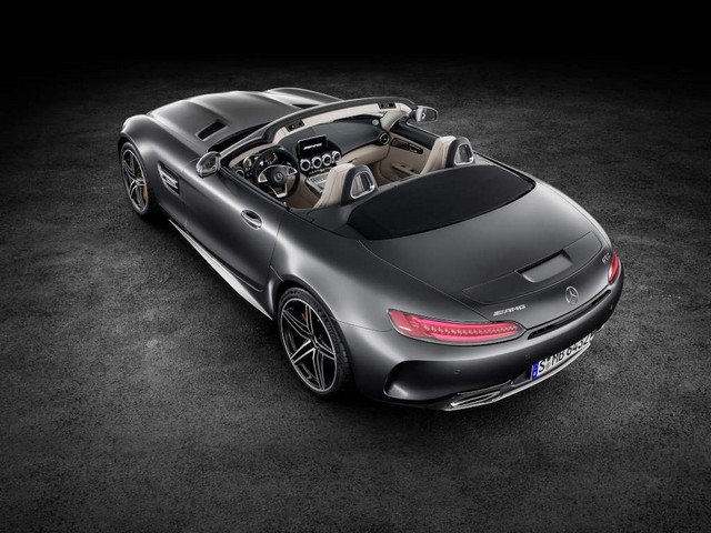 Les nouveaux Mercedes-AMG GT Roadster et Mercedes-AMG GT C Roadster: Coup double pour la « Driving Performance » en mode cabriolet 20877616C76403D323375