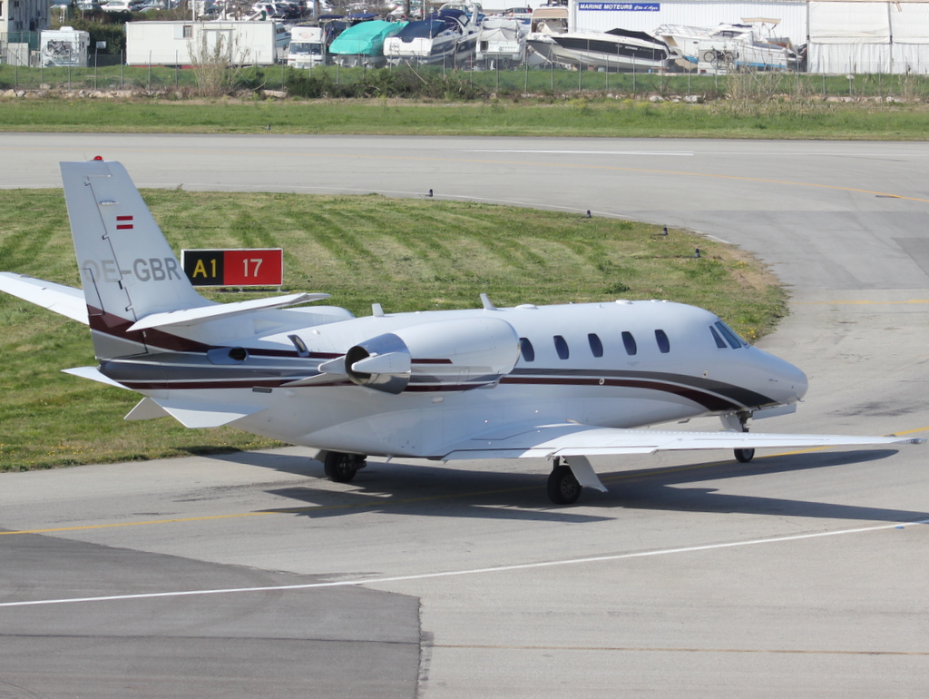 Aeroport Cannes - Mandelieu LFMD MARS 2014 209111IMG3028