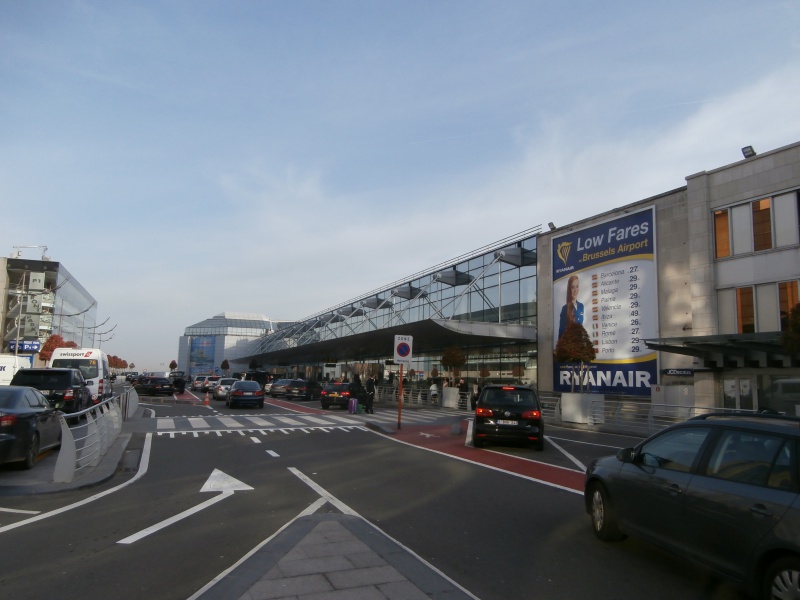 BRU - Brussels Airport - Zaventem (Belgium) 213053P4020001