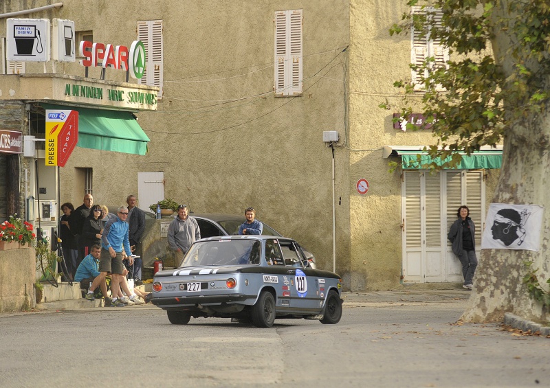 TOUR DE CORSE HISTORIQUE 2014 07/11 OCTOBRE - Page 32 215109SHG7489