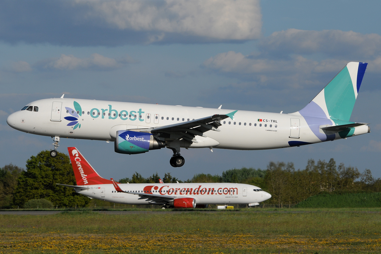 [28/04/2013] Airbus A320 (CS-TRL) Orbest 218016DSC7227